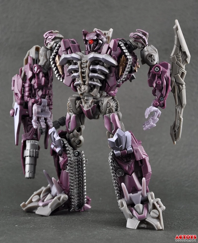 Transformers Dark of the Moon Decepticon Voyager Shockwave 6" Action Figure Toy - Image 2 of 4