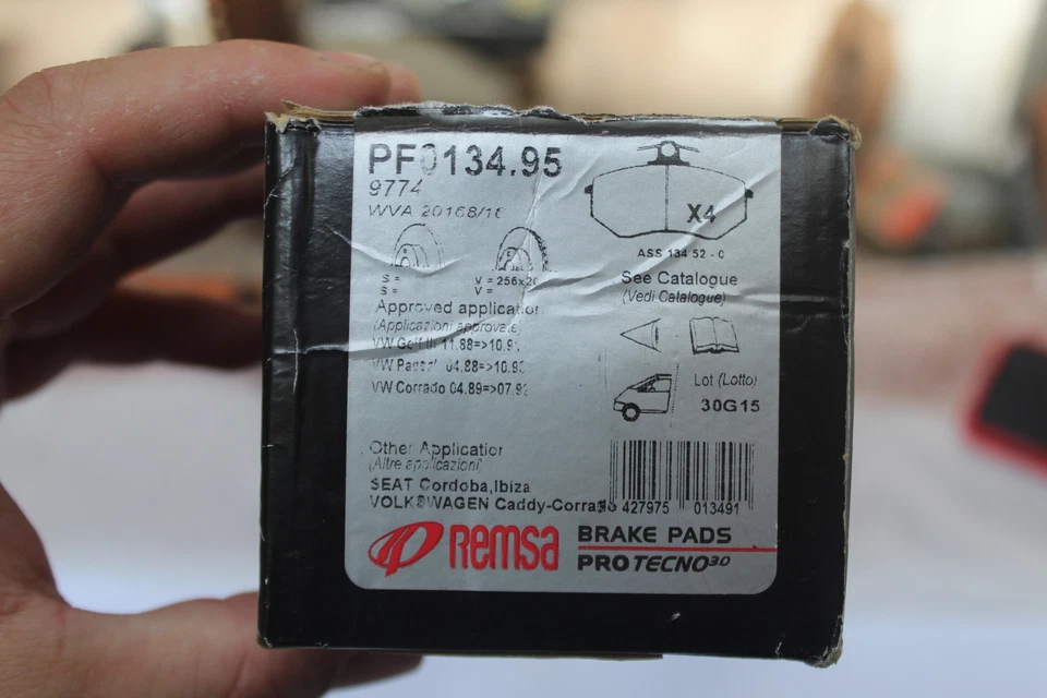 PASTICCHE PASTIGLIE FRENI ANTERIORI PER VOLKSWAGEN GOLF MK3 1.6 GT 2.0 CABRIO - Immagine 4 di 4