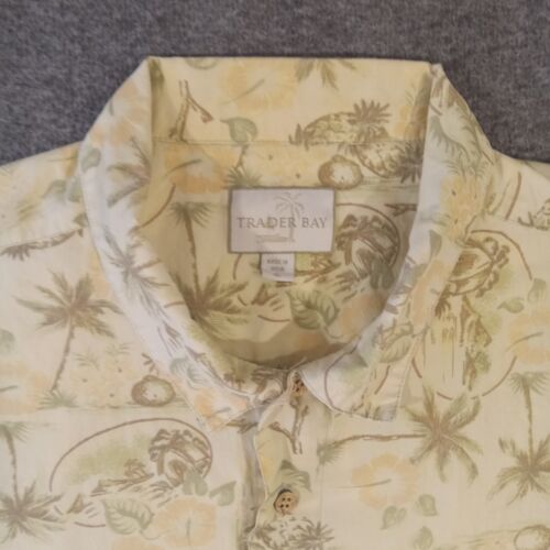 Traders Bay Shirt Mens XL Short Sleeve Button Front Palms Pineapples Cotton - Picture 2 of 14