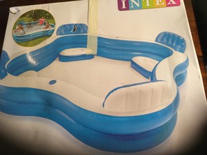4 seat inflatable pool