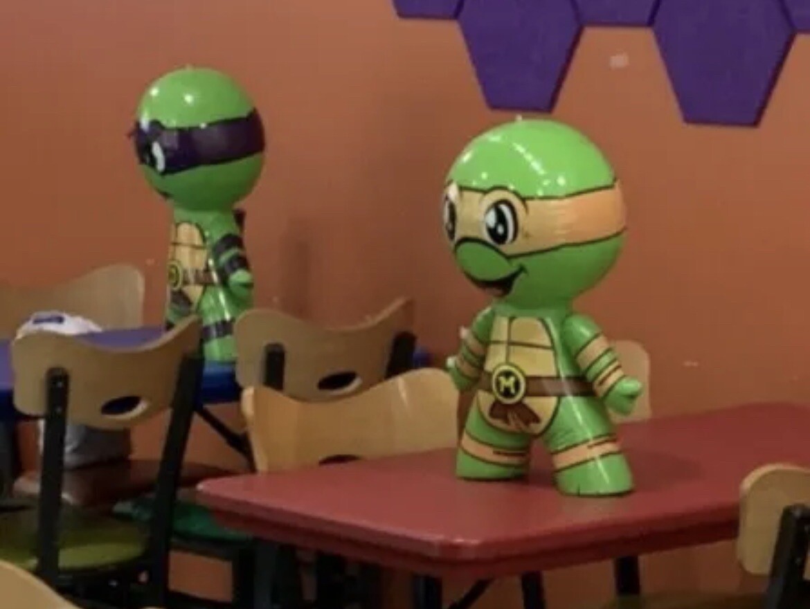 NEW! 4 Pcs NINJA TURTLE Collection Birthday Party Favors TMNT inflatable toy 24&rdquo;
