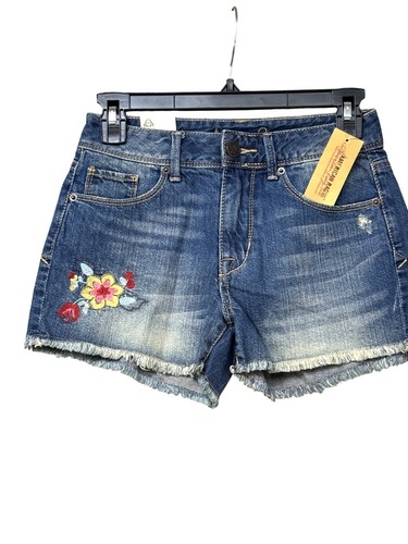 Pantalones cortos de mezclilla bordados American Rag, Junior's Arlington Fest talla 0 - Imagen 2 de 11