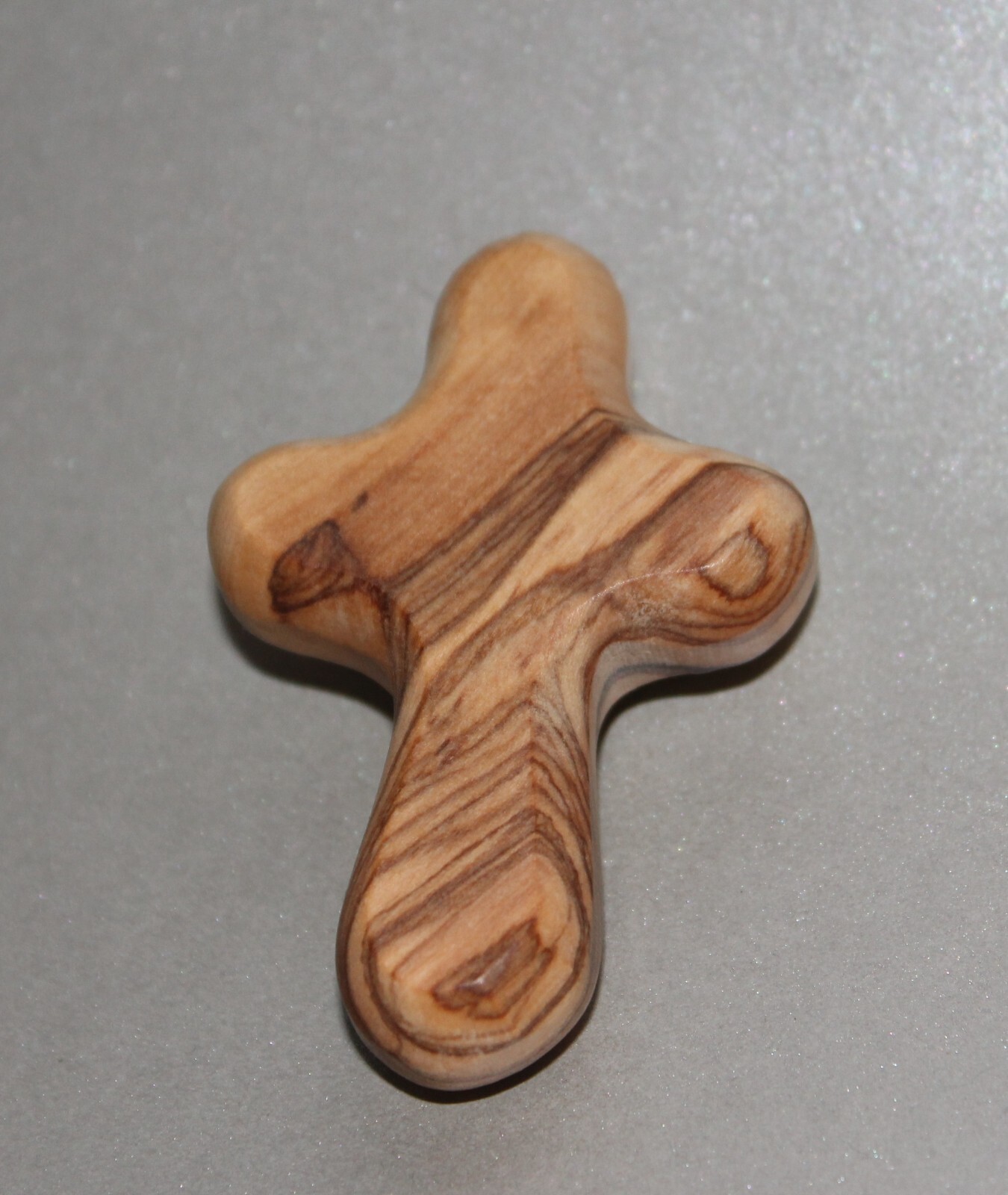 Kreuz, Handschmeichler aus Olivenholz - hergestellt in Bethlehem