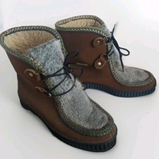 Vtg 70s Apr s Ski Boots Made in USA Women s 8 Brown Suede Faux Fur Boho Winter
