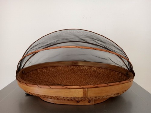 Handmade Bamboo Net Dish Cover: Thai-Style Food Plate Protector 