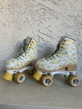 Roller Derby Candi Girl Lucy Adjustable Roller Skates Youth Size 12-2 Pineapples