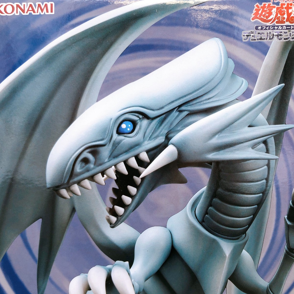 Yu-Gi-Oh Duel Monsters Blue-Eyes White Dragon Figure Equal Arts