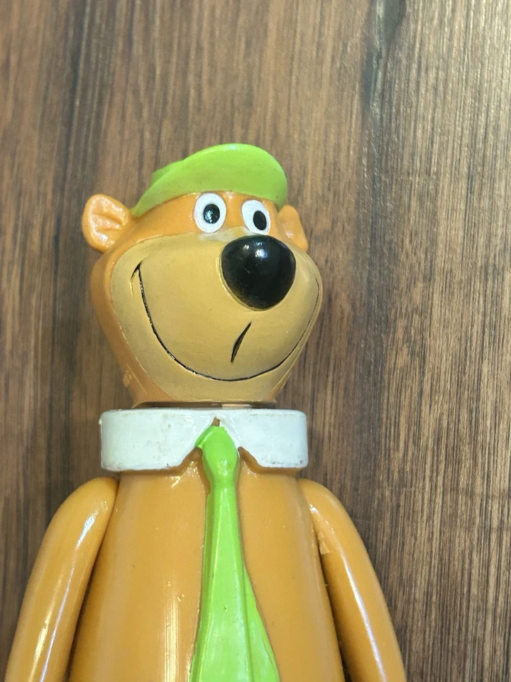 "Figura de vinilo articulada vintage de oso yogui 1980 Hanna-Barbera Hong Kong 7""" Foto 2 de 4