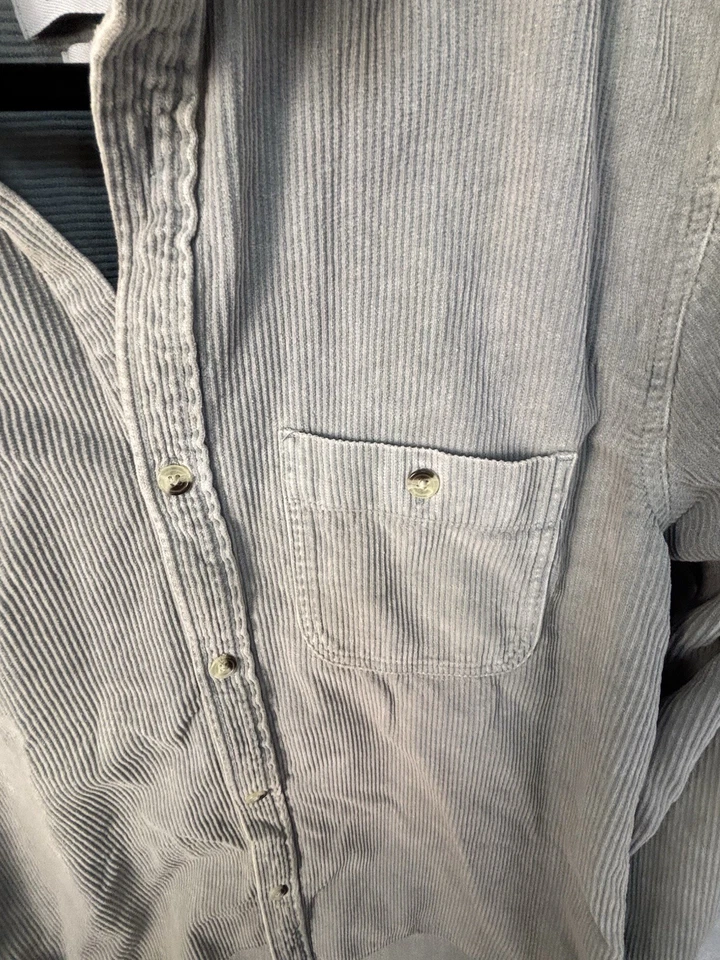 URBAN OUTFITTERS Men's Gray Green Corduroy Regular-Fit Button-Up Shirt SZ Small - Image 4 of 4