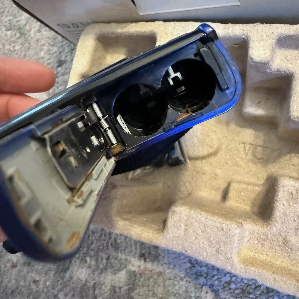 Polaroid i1037 10MP Digital Camera, Blue, 1GB SD, Box Tested And Working - Image 3 of 3