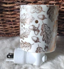 Scentsy Fall Foliage Mini Plug-In Fragrance Wax Warmer Gold Leaves & Acorns 