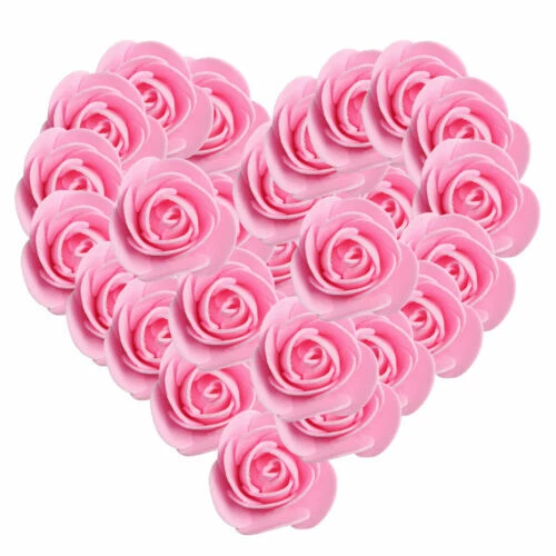 Fiori, petali e ghirlande in schiuma per il matrimonio