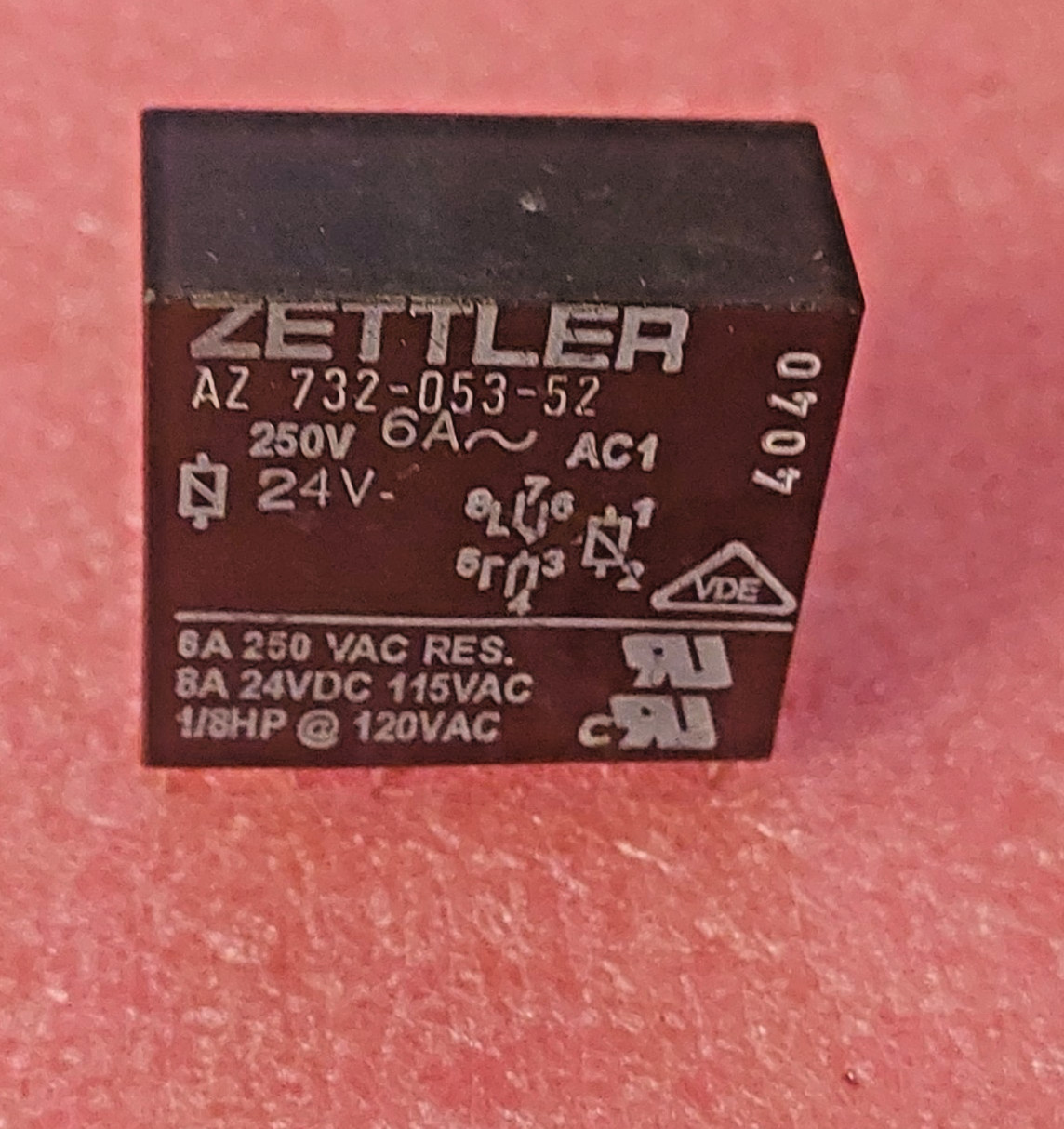 Relais Zettler 24V AZ 732-053-52 - 6A/250V