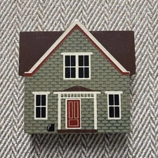 Cat's Meow Village Vandenberg House 1986 Series IV Wooden Shelf Sitter