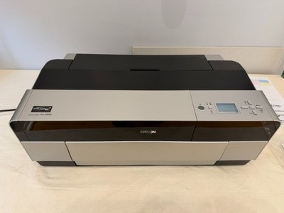Epson Stylus Pro 3880 Printer, Mint condition, 97 total  print. New Cartridge.