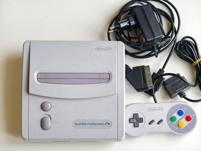 Nintendo SNES / Super Famicom Konsole Junior Jr 1-Chip + RGB Mod Scart