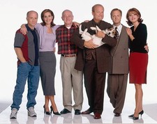 Dan Butler as Bob 'Bulldog' Briscoe Peri Gilpin as Roz Doyle John - Old Photo 3