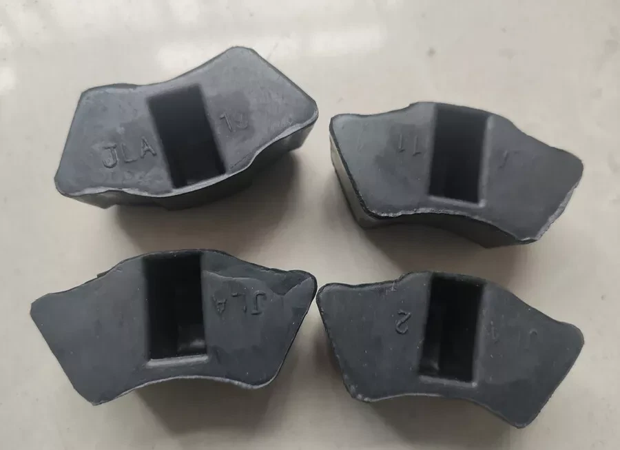 4pc Rubber Rear Sprocket Fix Kits 1 Ring For Honda Dax CT70 ST70 Drum Brake Hub - Imagen 3 de 4