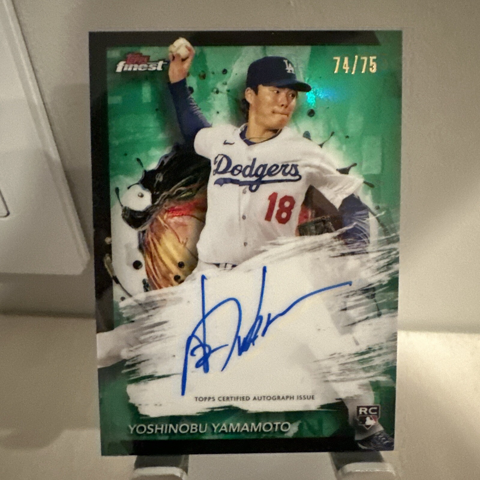 山本由伸 直筆サイン カード2024 仕上っ Topps Stadium Club 山本由伸 直筆サイン カード2024 仕上っ Topps Stadium Club