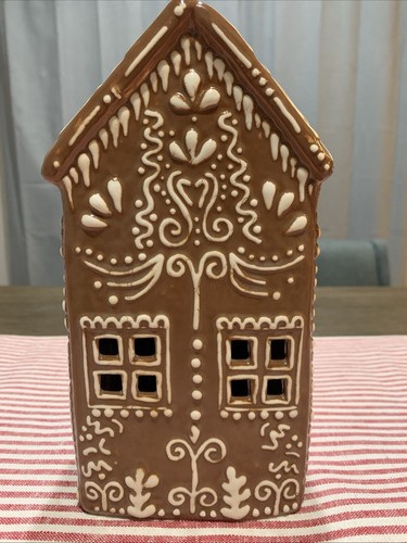 Fienile in ceramica pan di zenzero casa di villaggio artigianale, alta, ceramica natalizia - Foto 3 di 8