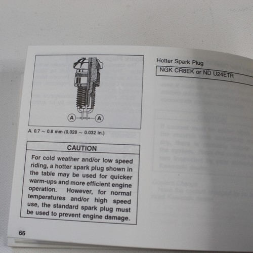 Genuine 1999 Kawasaki Ninja ZX-9R English Owners Manual 99922300201 - Picture 9 of 12