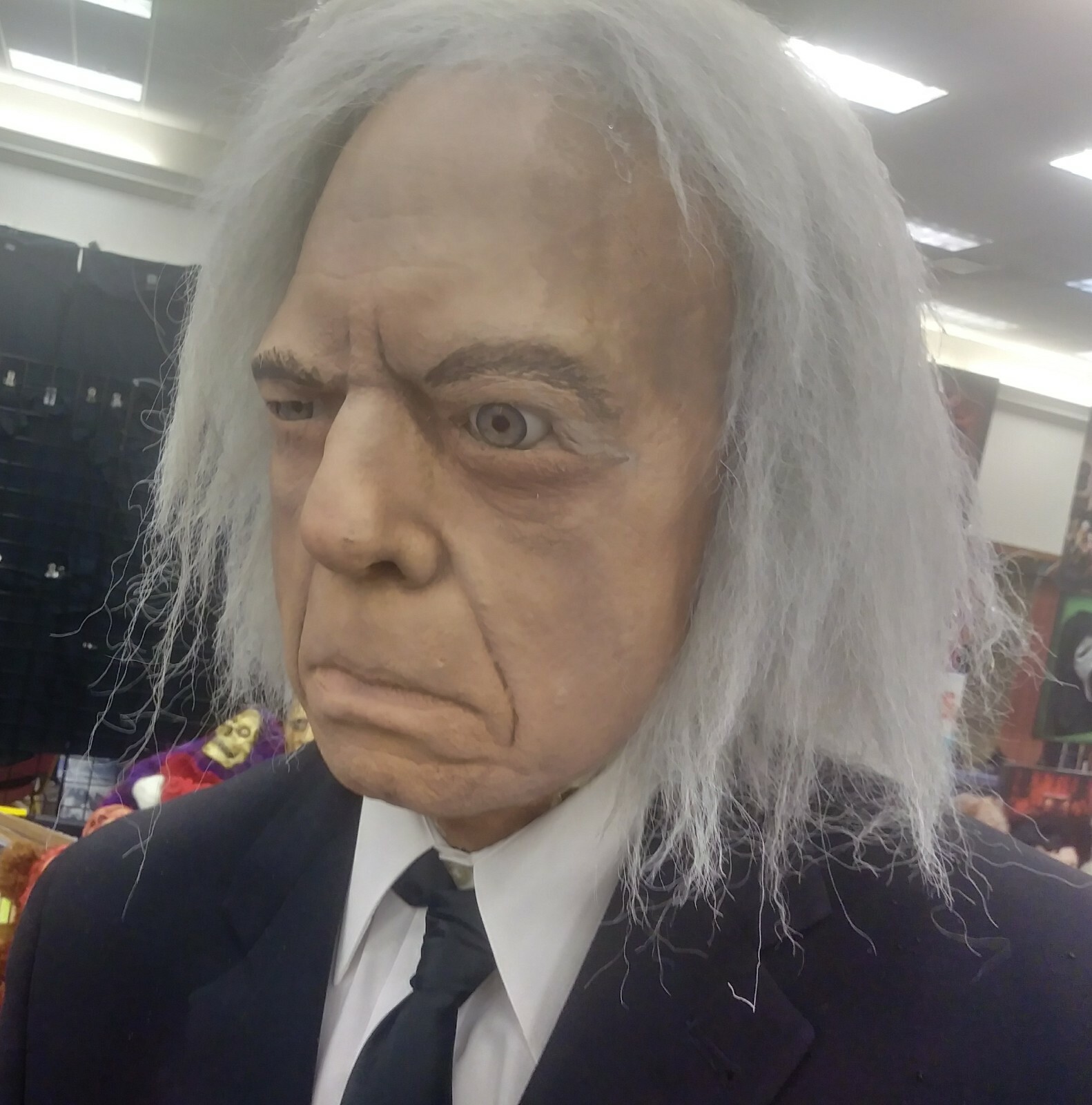 PHANTASM Angus Scrimm Tall Man life sized prop statue horror figure