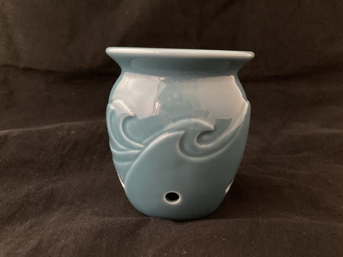 Scentsy Blue Waves Nightlight Warmer Retired With Bulb NO Box - Picture 6 of 11