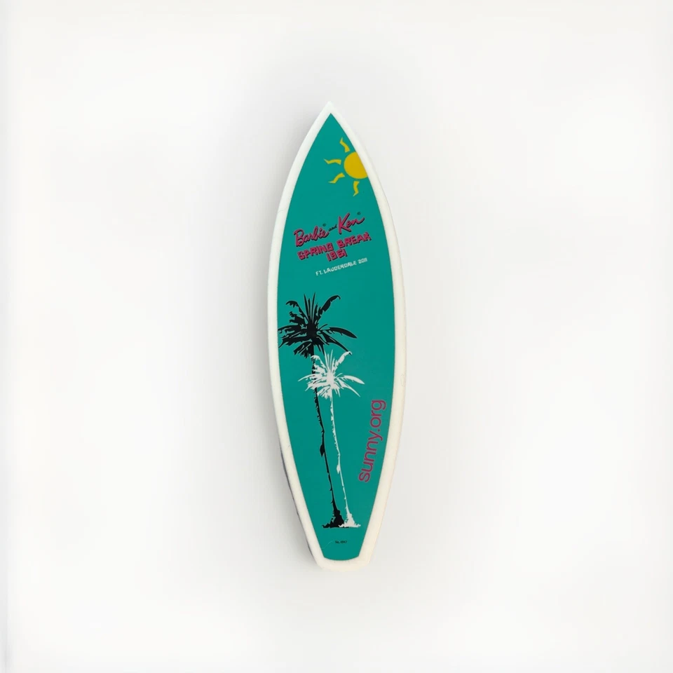 2011 BARBIE & KEN SPRING BREAK 1961 FT LAUDERDALE SURFBOARD *NEW* - Image 4 of 4