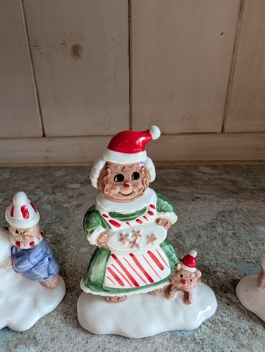 Rare Vintage Lighted Ginger Bread Houses Santa Chalet Workshop Post Office Barn - Picture 16 of 18