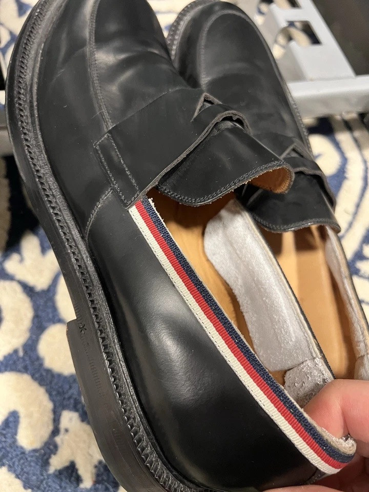 Мужские черные кожаные мокасины Gucci с веб-отделкой, размер 9, сделано в Италии - Изображение 4 из 4