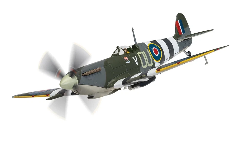 Corgi Supermarine Spitfire Mk.IXC - John Houlton 1:72 Die-Cast Airplane AA29103 - Image 3 of 3
