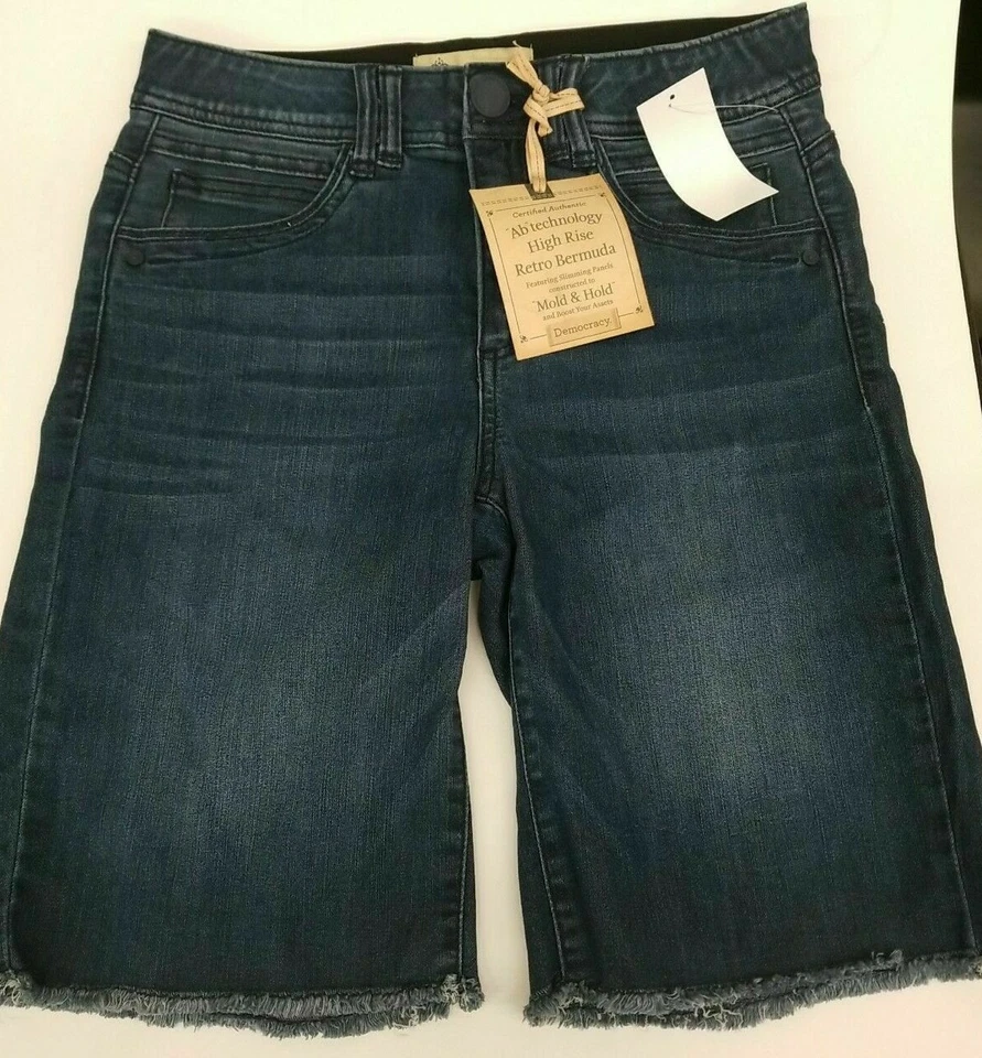 DEMOCRACY Blue Jeans Shorts Bermuda length "Ab Technology" Mold & Hold Stretch 