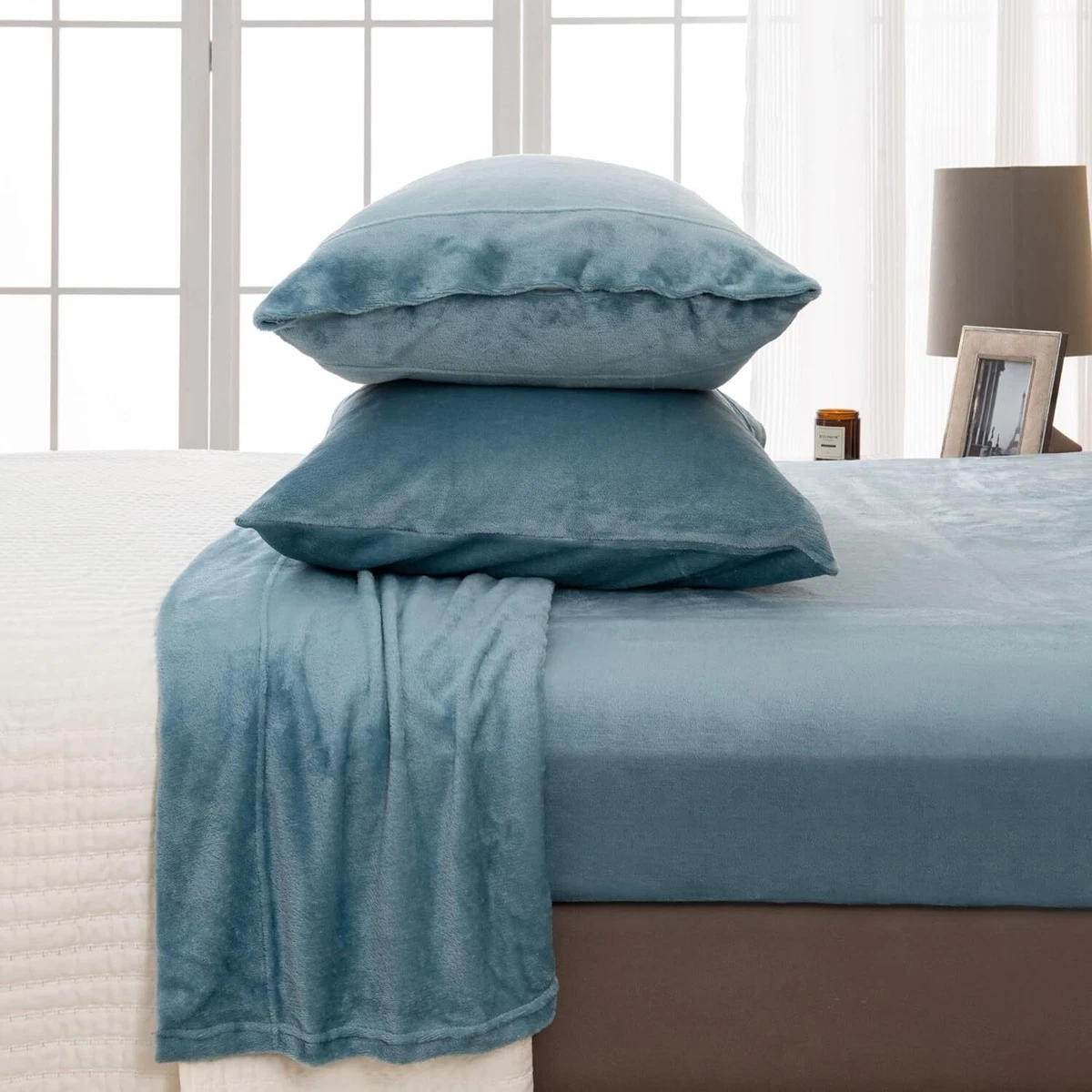 Velvet plush fitted bed sheet clearance