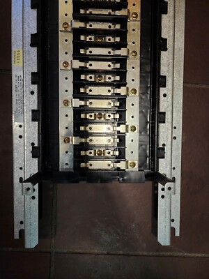 Square D NQOM442L225CUNLB 42 Circuit 225A Main Lug Panelboard
