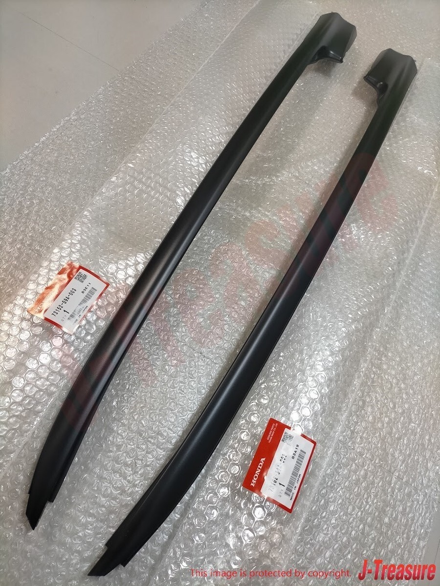 V　 HONDA CR-V RD# 02-06 Genuine Front Windshield Pillar Side Garnish
