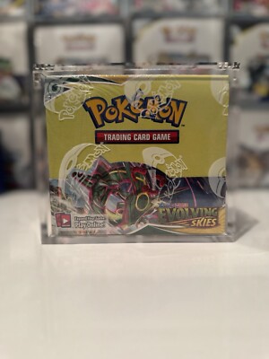 Pokemon TCG Sword and Shield Evolving Skies Booster Box Sealed