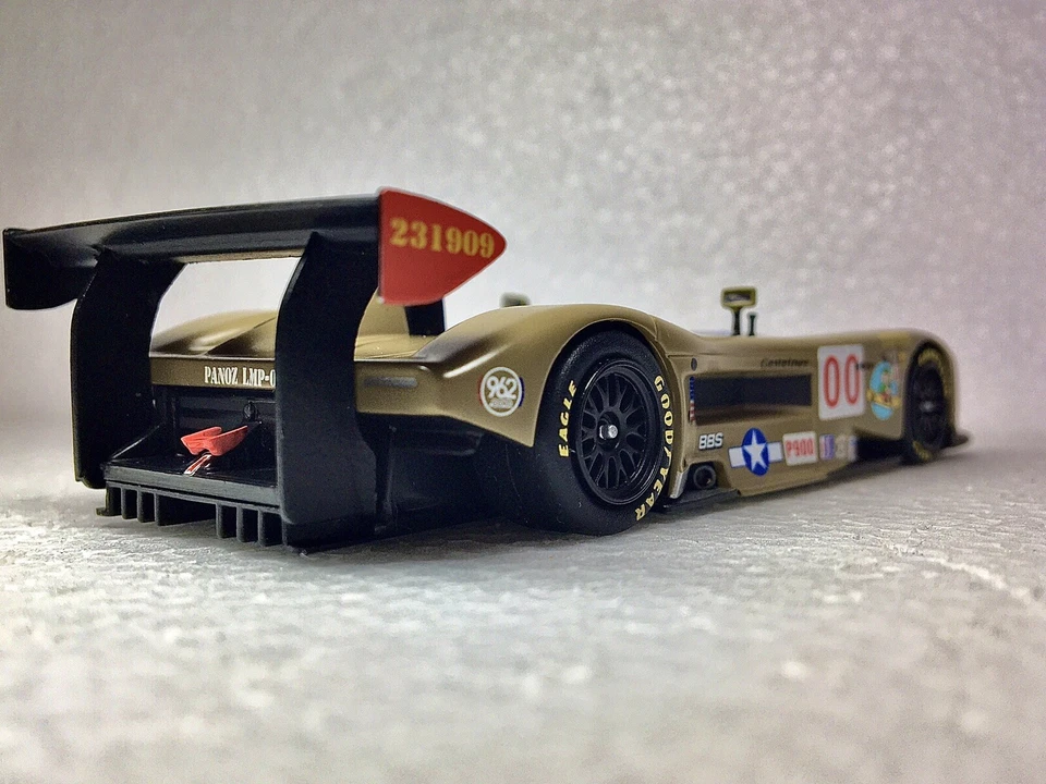 1:43 PANOZ LMP-01 ROADSTER S - 12 HOURS SEBRING (2002) IN RESINA (NO 1:24 - 1:18 - Immagine 3 di 4