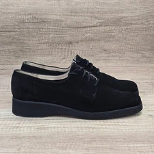 Salvatore Ferragamo Boutique Atto Womens's Size 10 2A Black Suede Casual Shoes