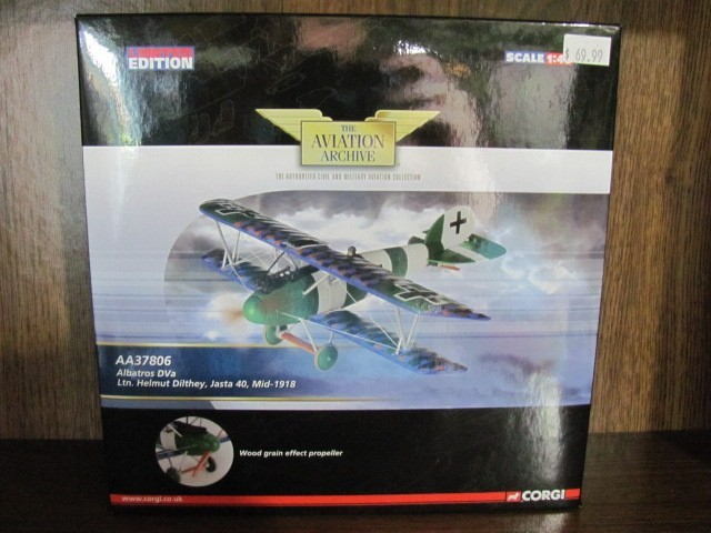 Corgi AA37806 Albatros DVa Ltn Helmut Dilthey Jasta 40 Limited Edition Airplane