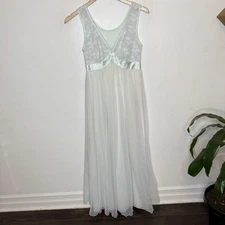 Vintage Shadowline Chiffon Nightgown Lace Satin Trim Green Petite (Small?) Nylon
