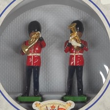 Britains 8309, Coldstream Guards,French horn tenor drum, with box. 1994