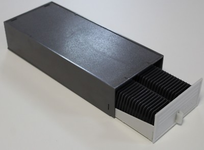 Schubladenbox 2x50 + 2 Universalmagazine