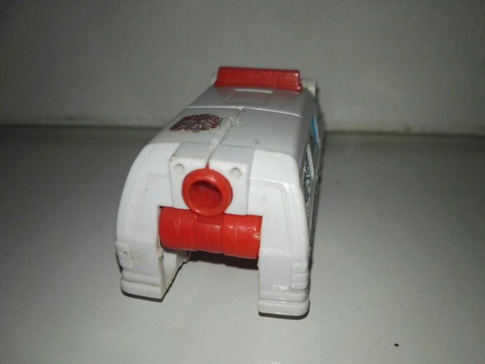 Transformers G1 Ambulance robot Hasbro/Takara 1986 Protectobot/Autobot.Rare - Imagen 4 de 4