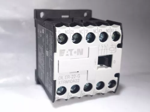 EATON CUTLER HAMMER XTRM10A22 DILER-22-G 4 POLE MINIATURE CONTACTOR 010042