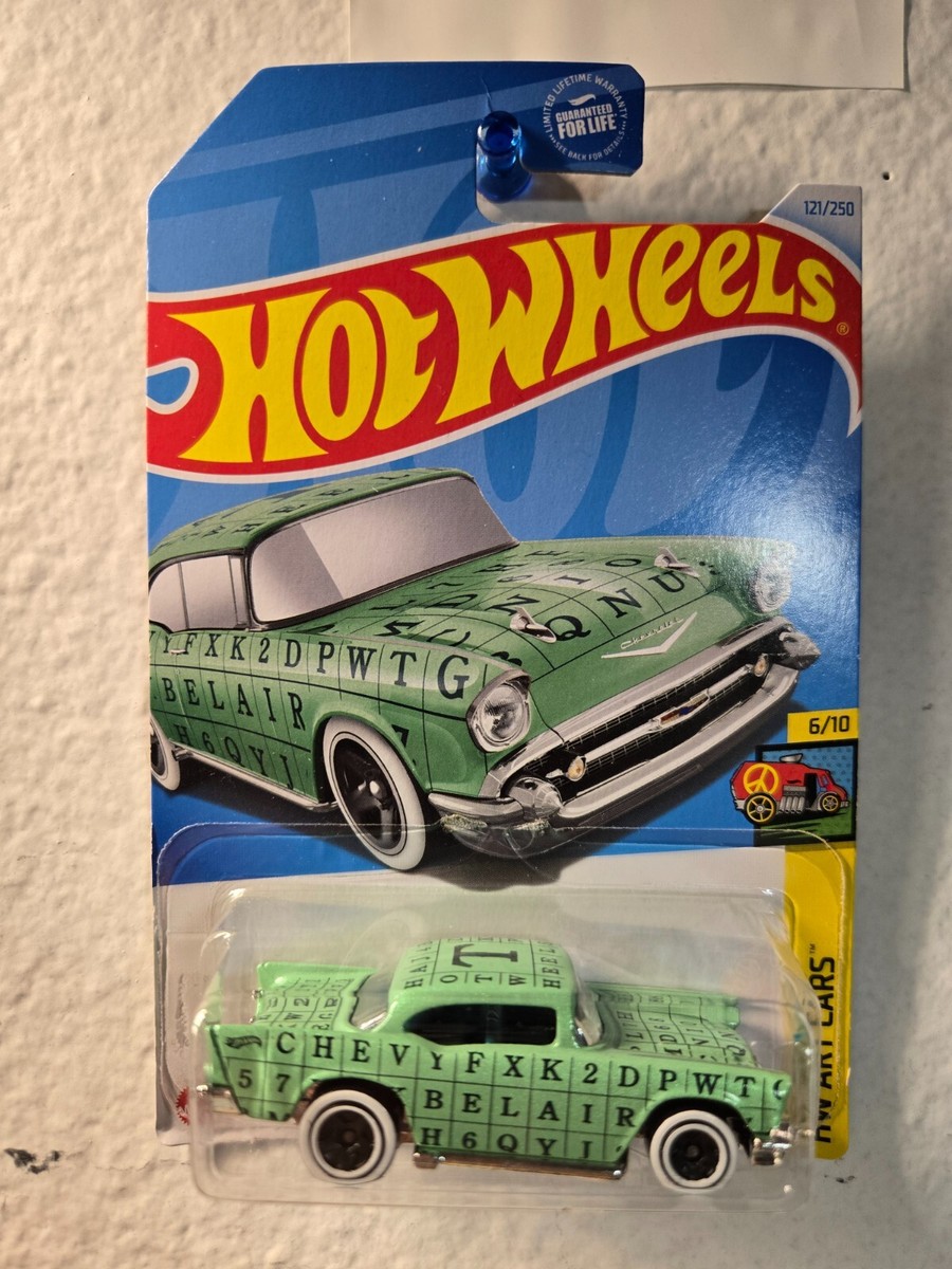 Rare Hot Wheels 57 CHEVY 6/10 HW ART CARS 121/250 brand new