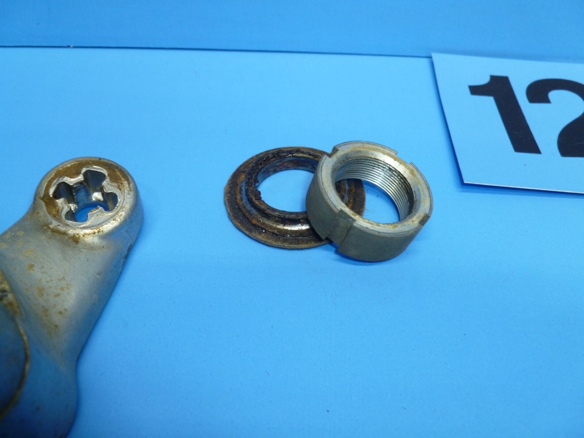 【d-sss24】 Nano-D / Bi-Lobe® Connectors - Single Row Vertical SMT (VV