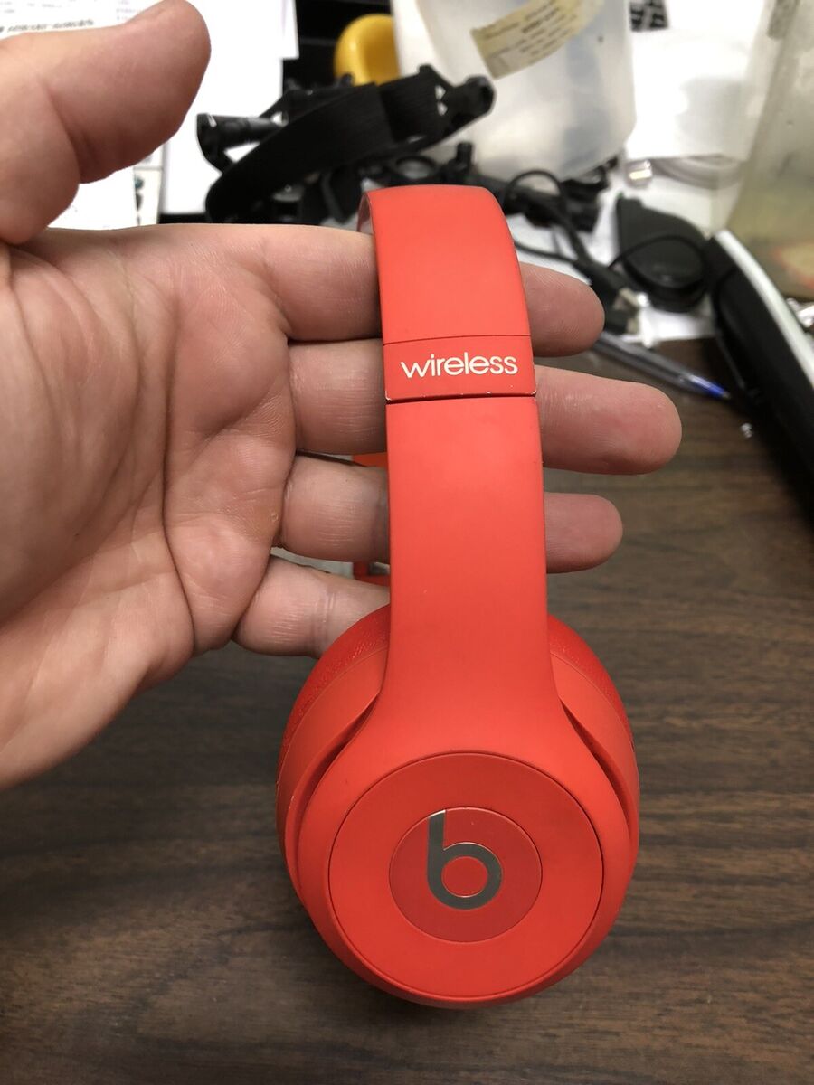 Beats by Dr. Dre - Beats Solo 3 A1796 Wireless Headphones Beats by Dr. Dre - Beats Solo 3 A1796 Wireless Headphones