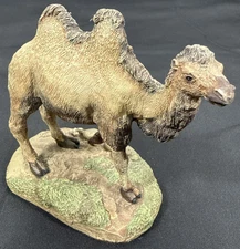 Franklin Mint Wildlife Preservation Trust 1987 – Camelus Bactrianus Figurine