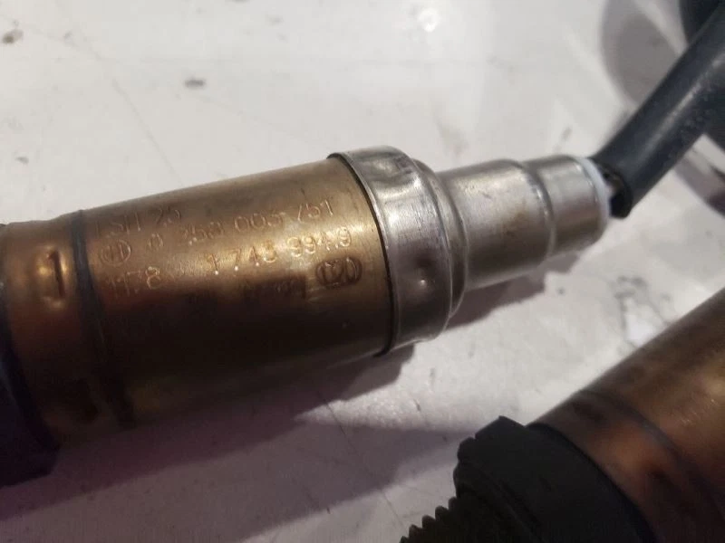 BMW E46 M3 00-06 Front O2 Sensors Set OEM 01 02 03 04 05 2006 2005 2004 2003 - Image 3 of 4