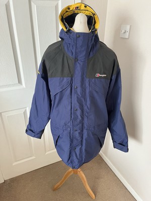 Herren Vintage 2002 Midnight Navy Berghaus Mera Peak Goretex Jacke Größe Large 